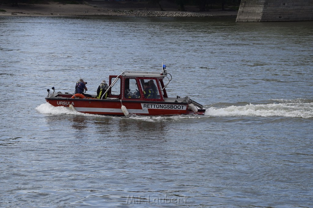 Schiff 1 Koeln in Hoehe der Koelner Zoobruecke P182.JPG - Miklos Laubert